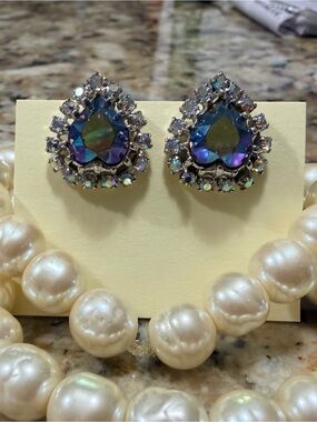 Vintage Coro Clip on Earrings Iridescent Heart Cut Rhinestone Studs Silvertone